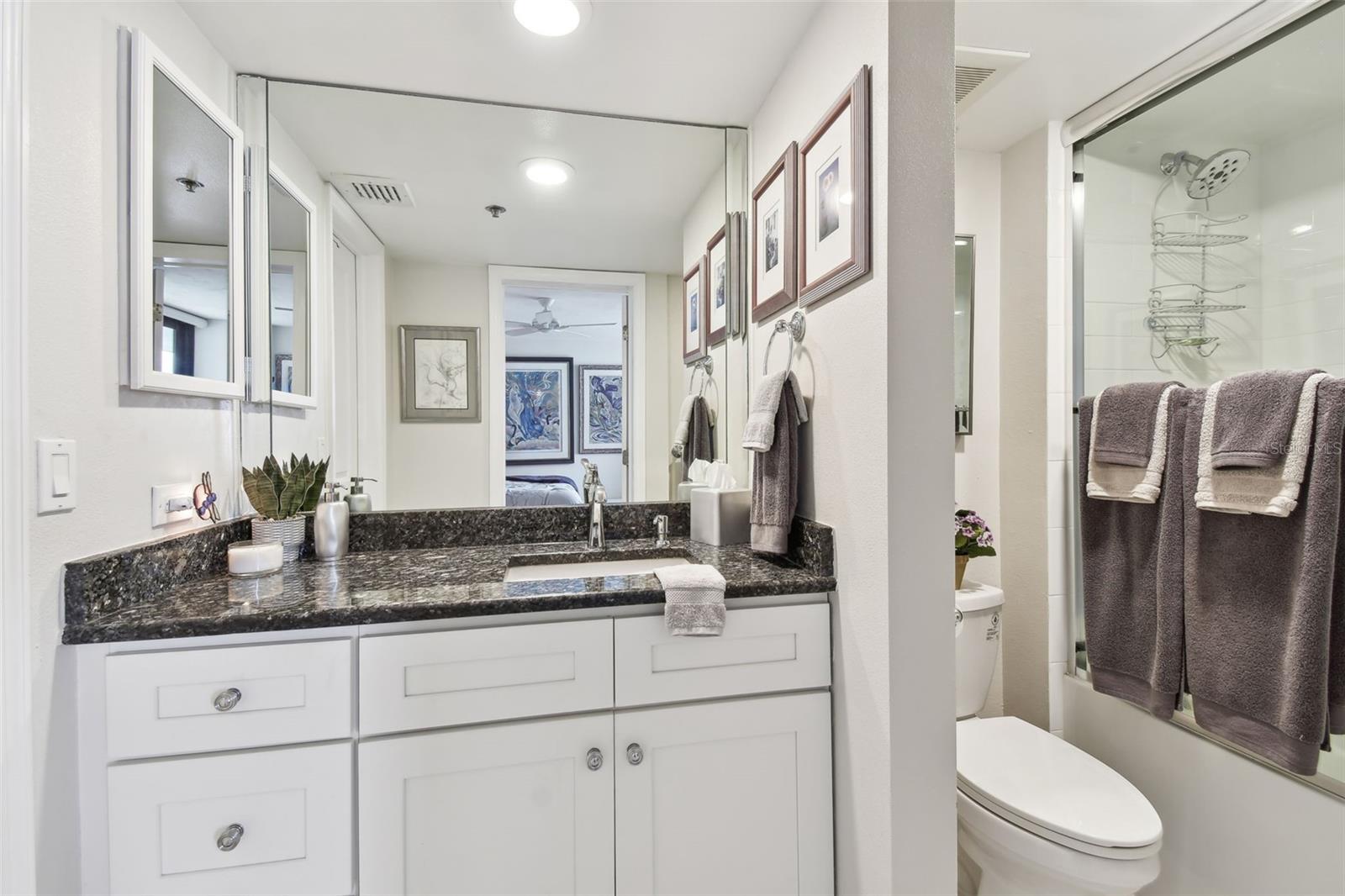 1660 GULF BLVD #PH1, CLEARWATER BEACH, FL, 33767