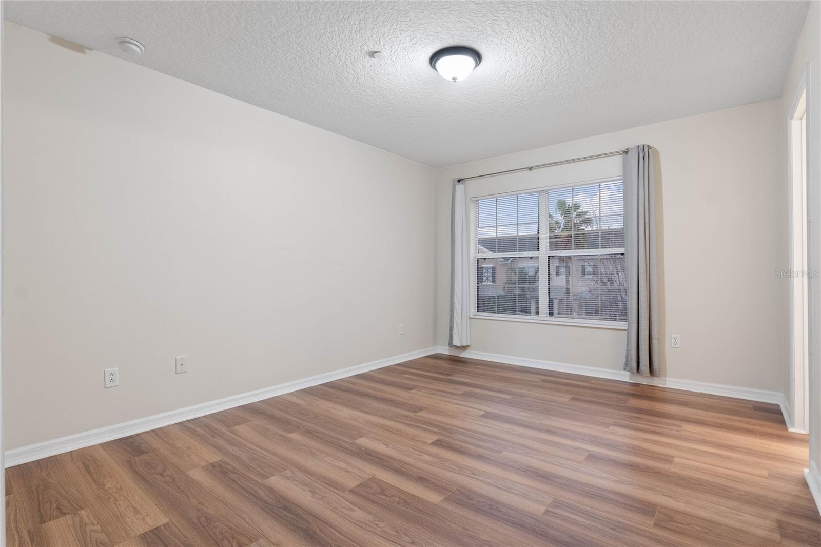 9117 CAMDEN GARDENS ST, ORLANDO, FL, 32827