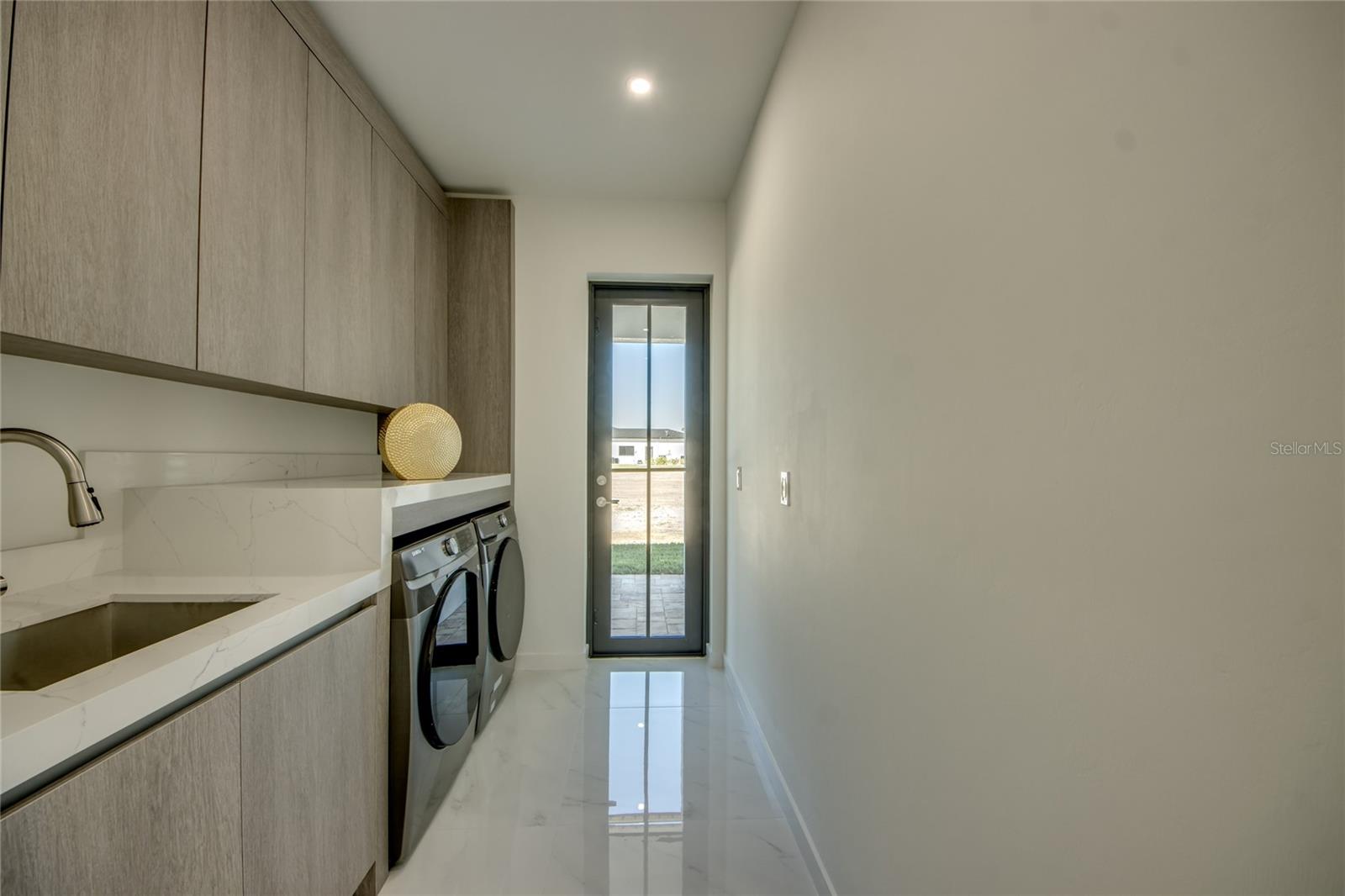 506 NW 6TH PL, CAPE CORAL, FL, 33993