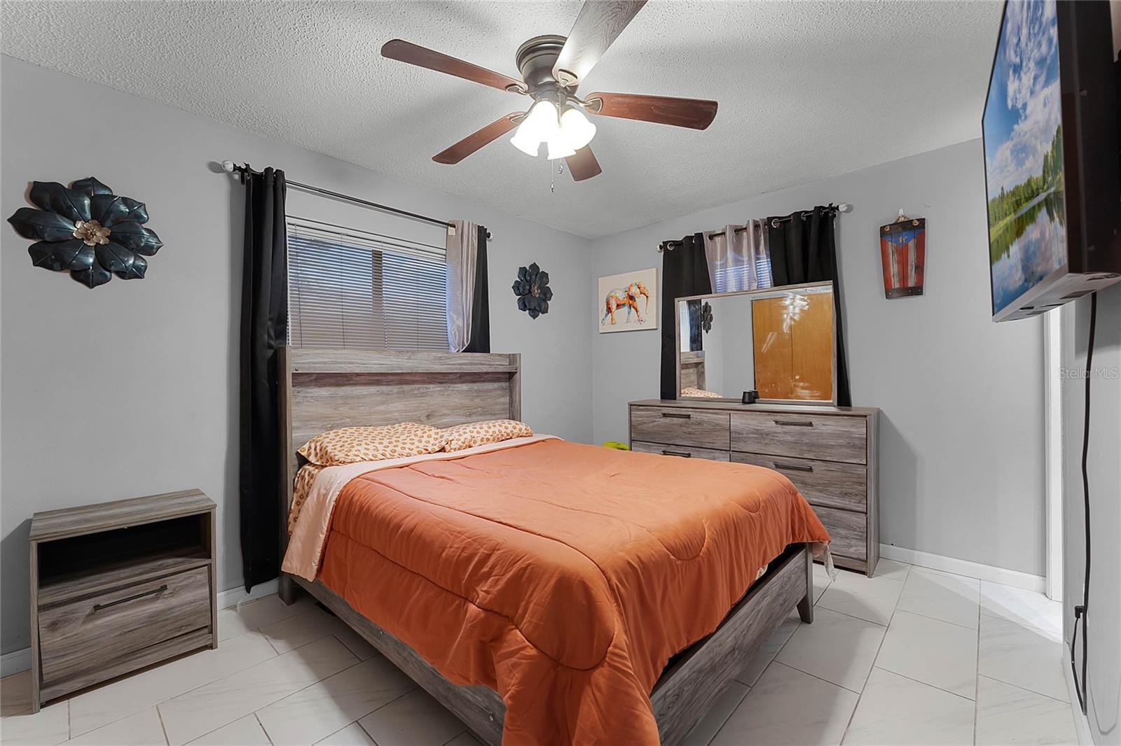 5975 ABERCORN DR, ORLANDO, FL, 32812