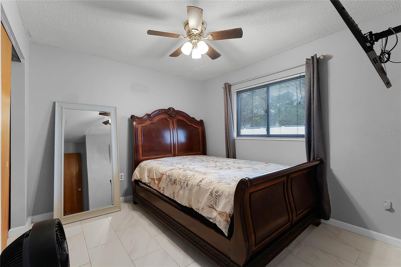 5975 ABERCORN DR, ORLANDO, FL, 32812