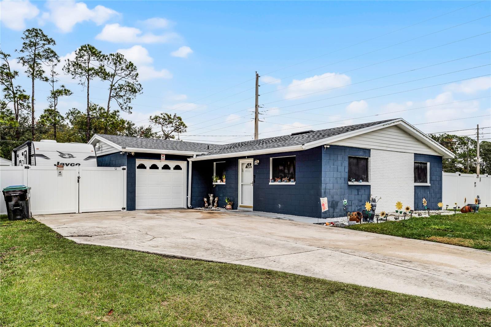 5975 ABERCORN DR, ORLANDO, FL, 32812
