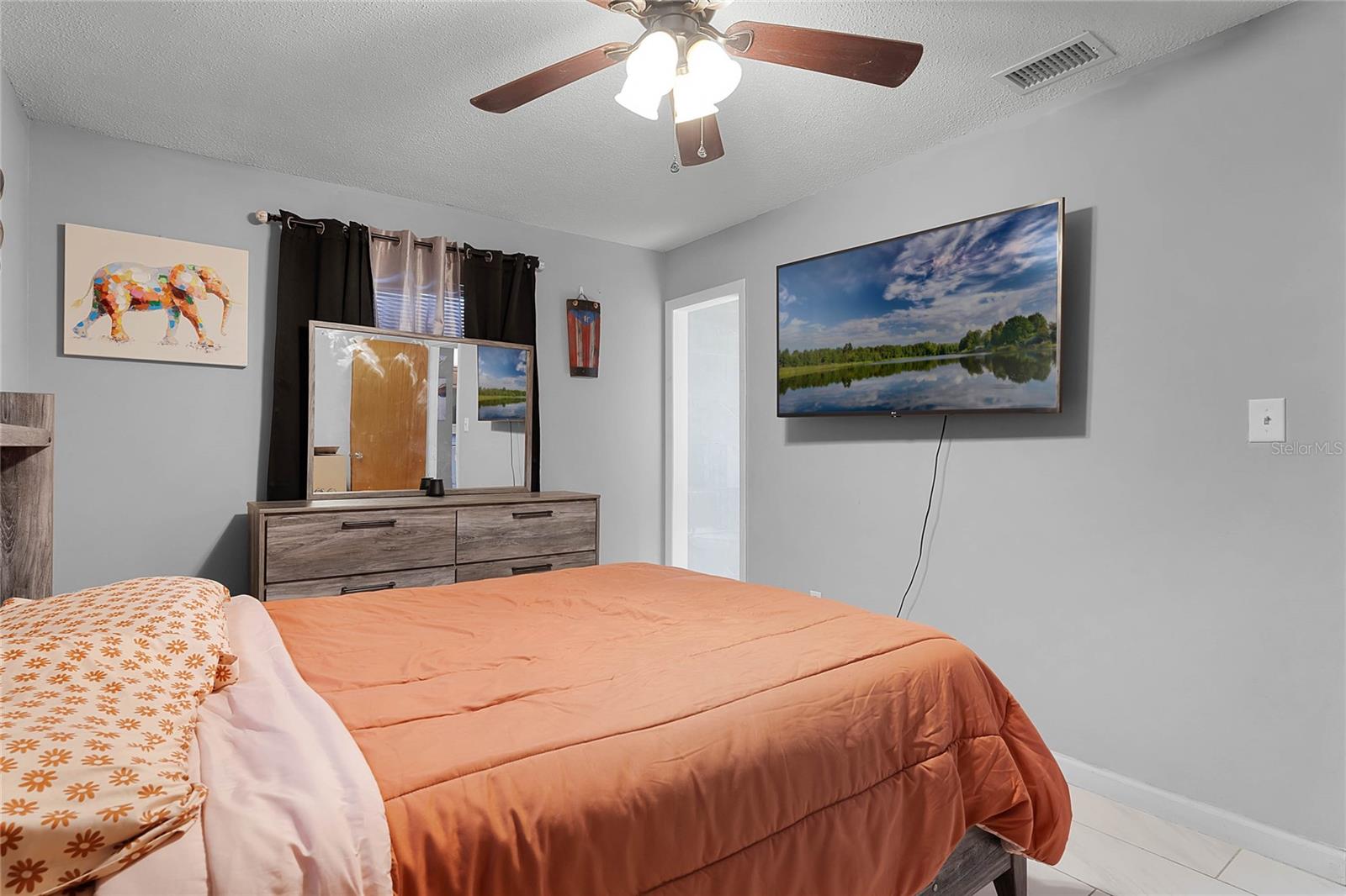 5975 ABERCORN DR, ORLANDO, FL, 32812