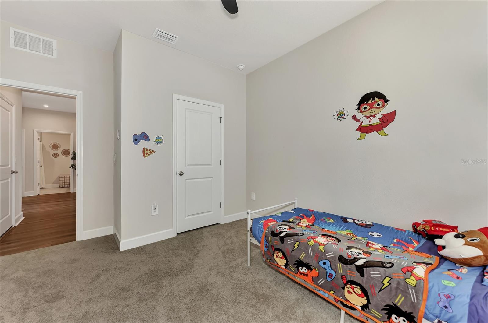 16257 S PORT HARBOR BLVD, PORT CHARLOTTE, FL, 33953