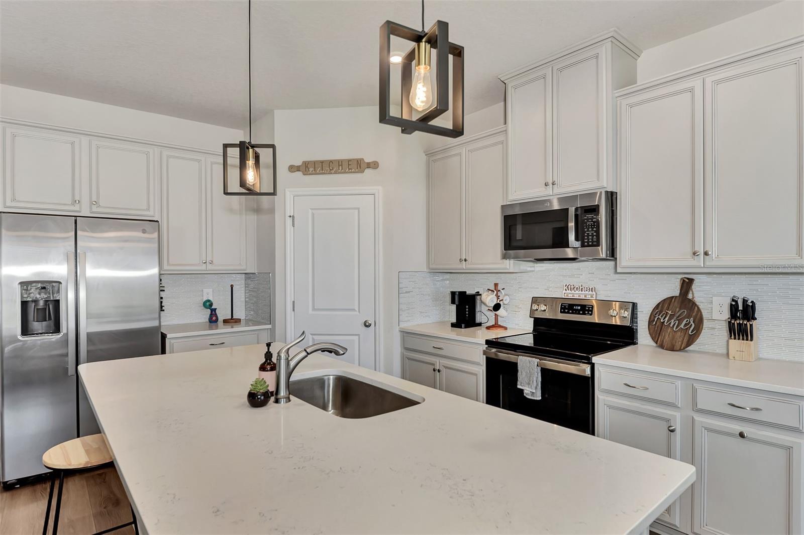 16257 S PORT HARBOR BLVD, PORT CHARLOTTE, FL, 33953