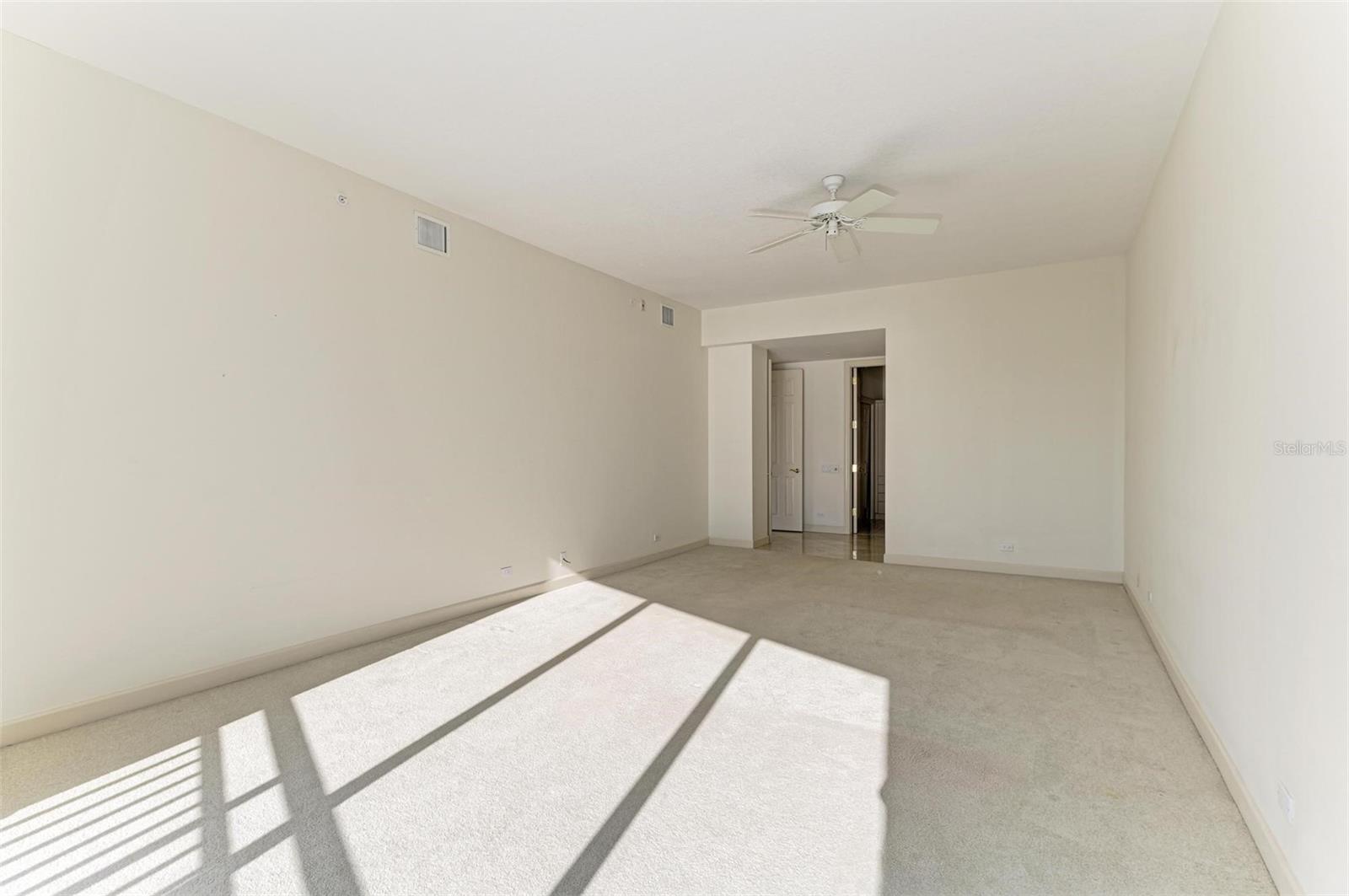 306 GOLDEN GATE PT #2, SARASOTA, FL, 34236