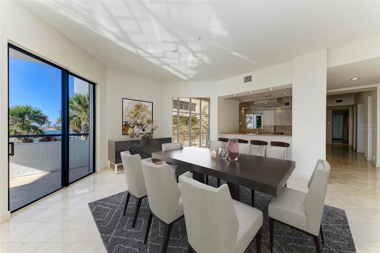 306 GOLDEN GATE PT #2, SARASOTA, FL, 34236
