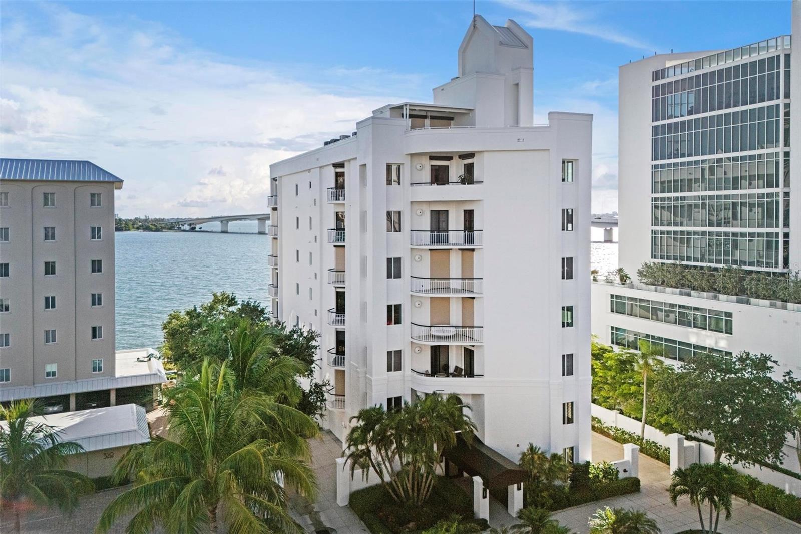 306 GOLDEN GATE PT #2, SARASOTA, FL, 34236