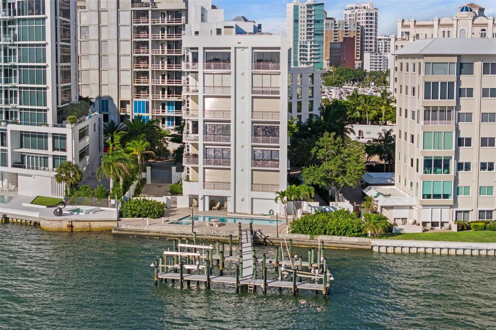 306 GOLDEN GATE PT #2, SARASOTA, FL, 34236