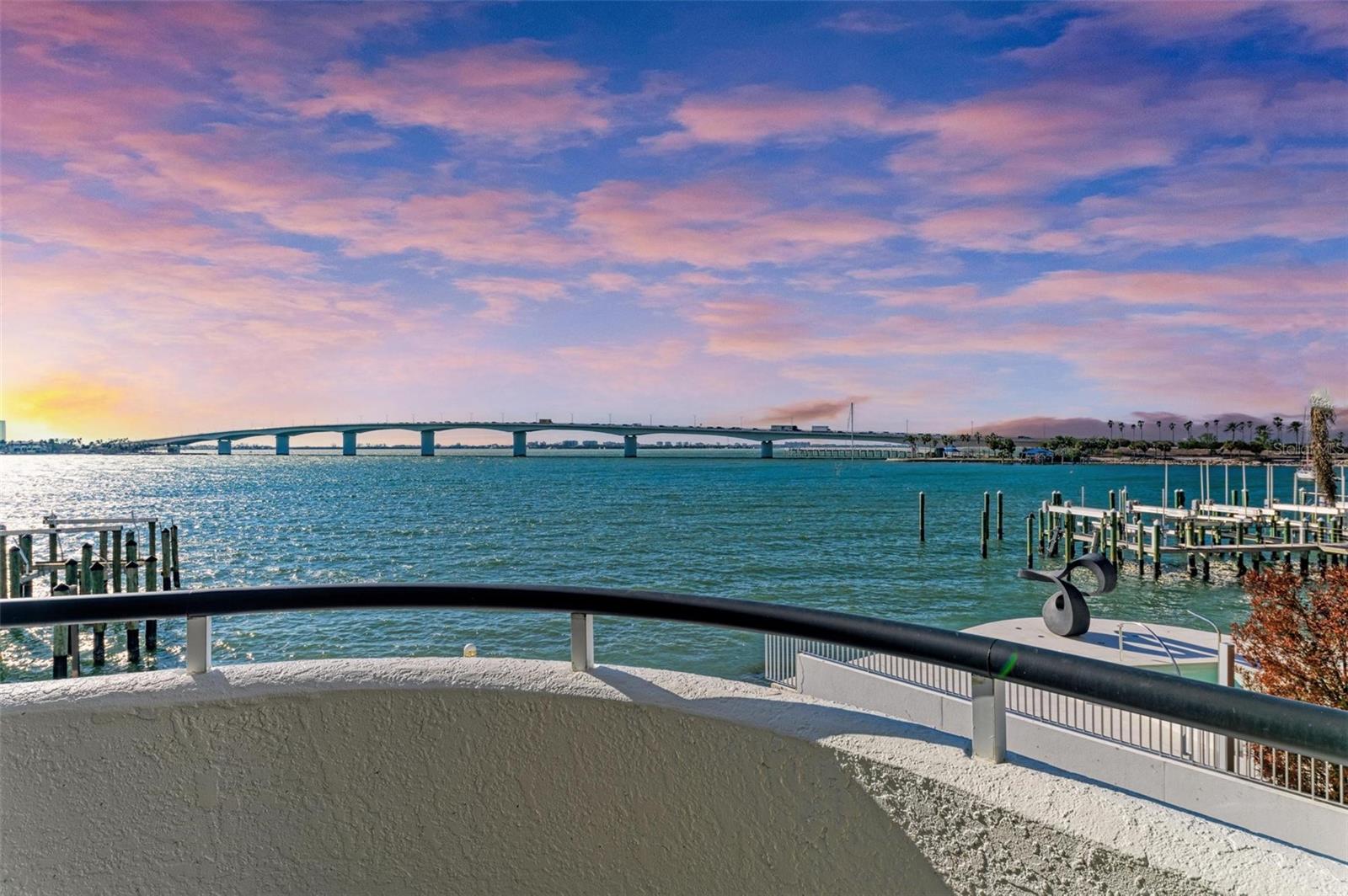 306 GOLDEN GATE PT #2, SARASOTA, FL, 34236