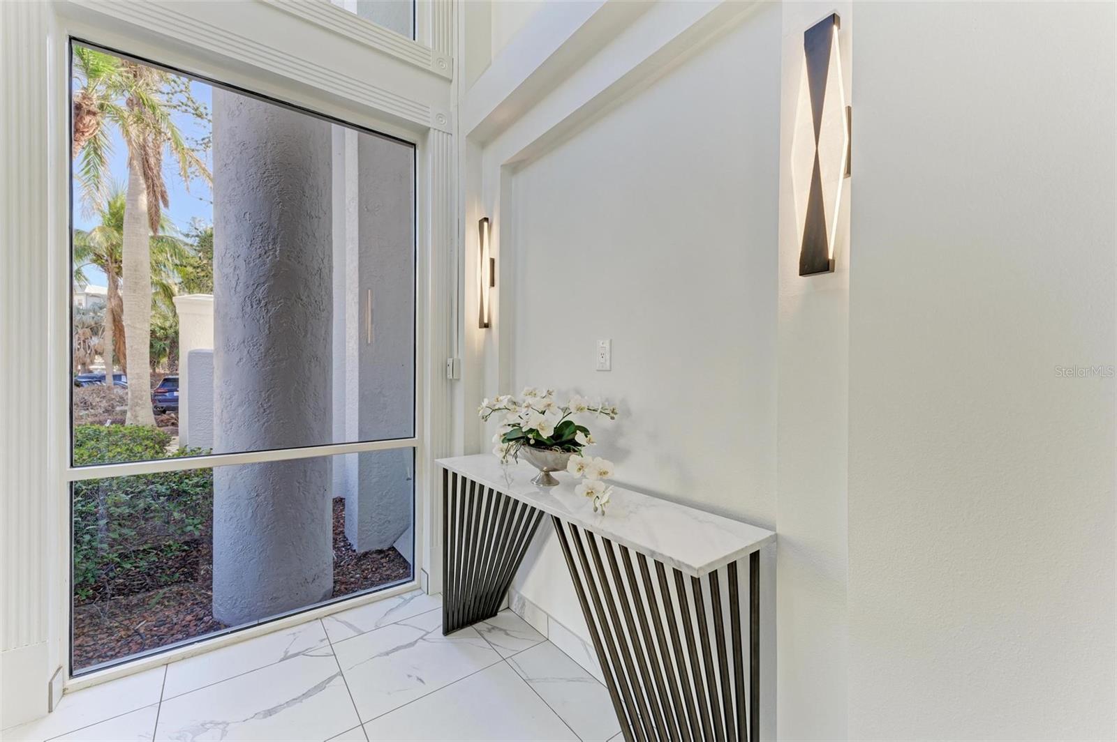 306 GOLDEN GATE PT #2, SARASOTA, FL, 34236