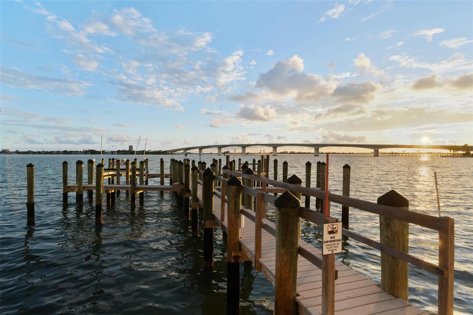 306 GOLDEN GATE PT #2, SARASOTA, FL, 34236