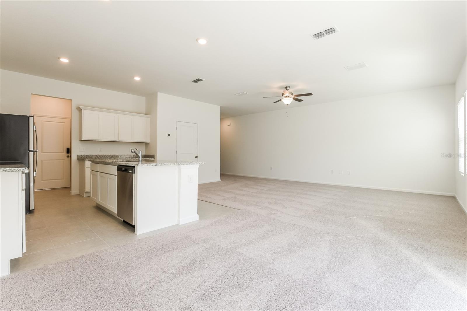 2061 HEMINGWAY CIR, GROVELAND, FL, 34736