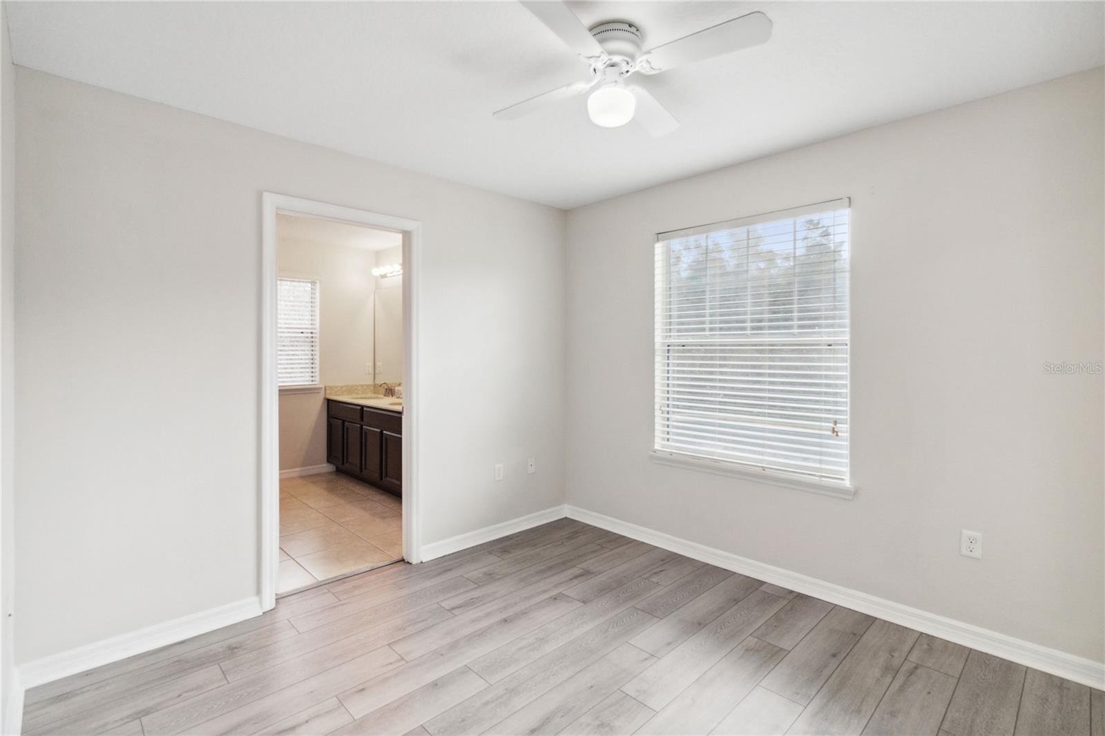 9496 STRONGBARK LN, ORLANDO, FL, 32832