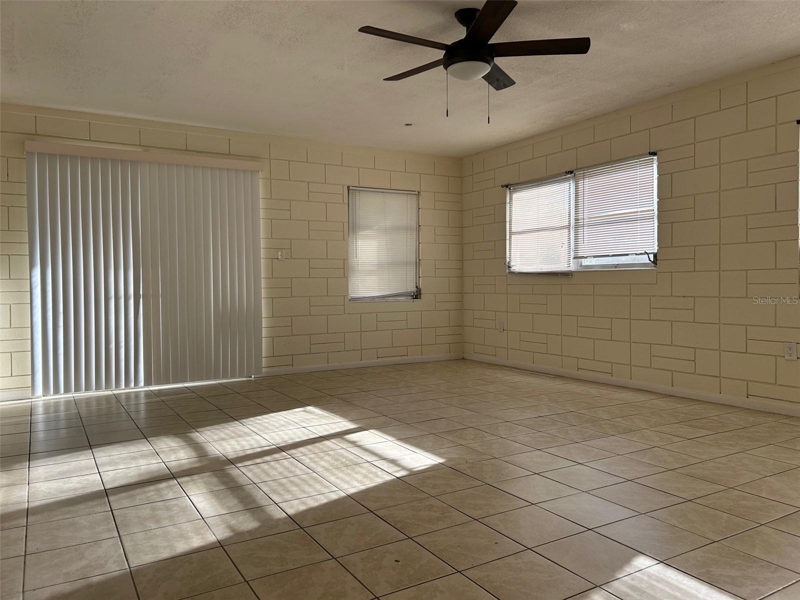 609 SCENIC ST, LEESBURG, FL, 34748
