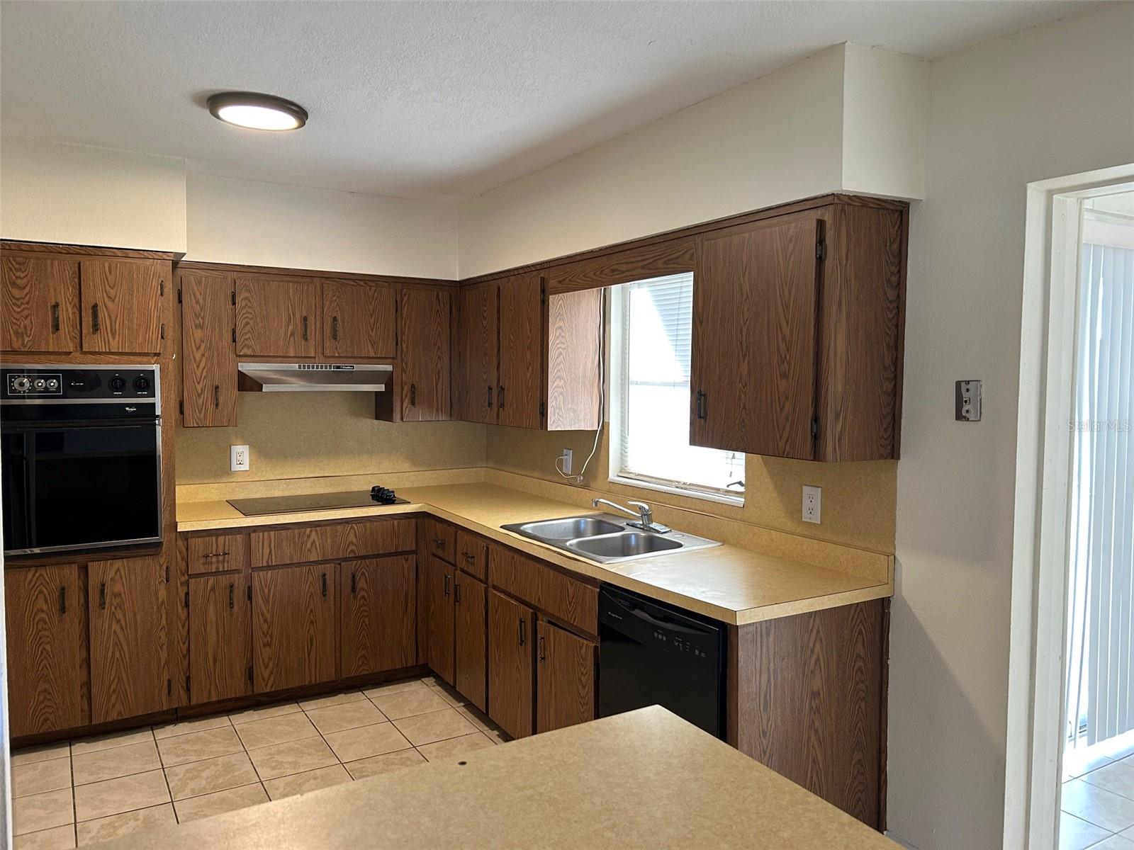 609 SCENIC ST, LEESBURG, FL, 34748