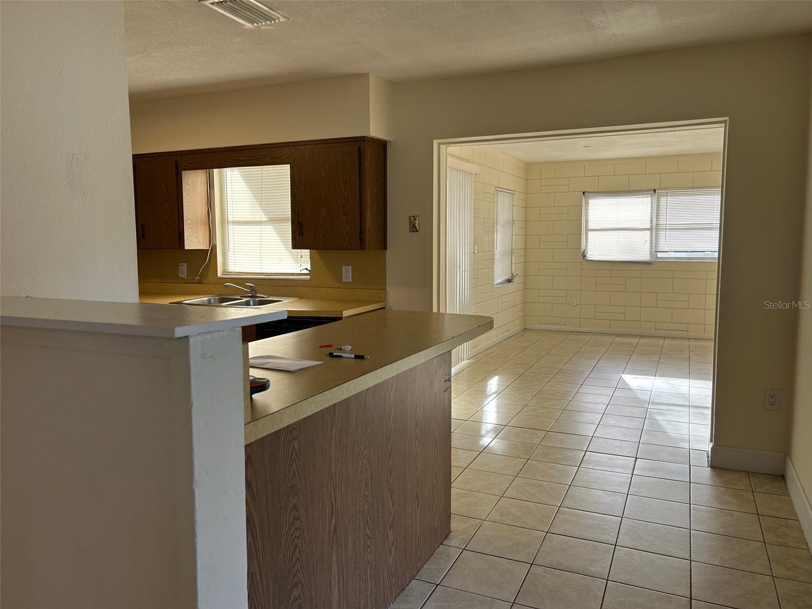 609 SCENIC ST, LEESBURG, FL, 34748
