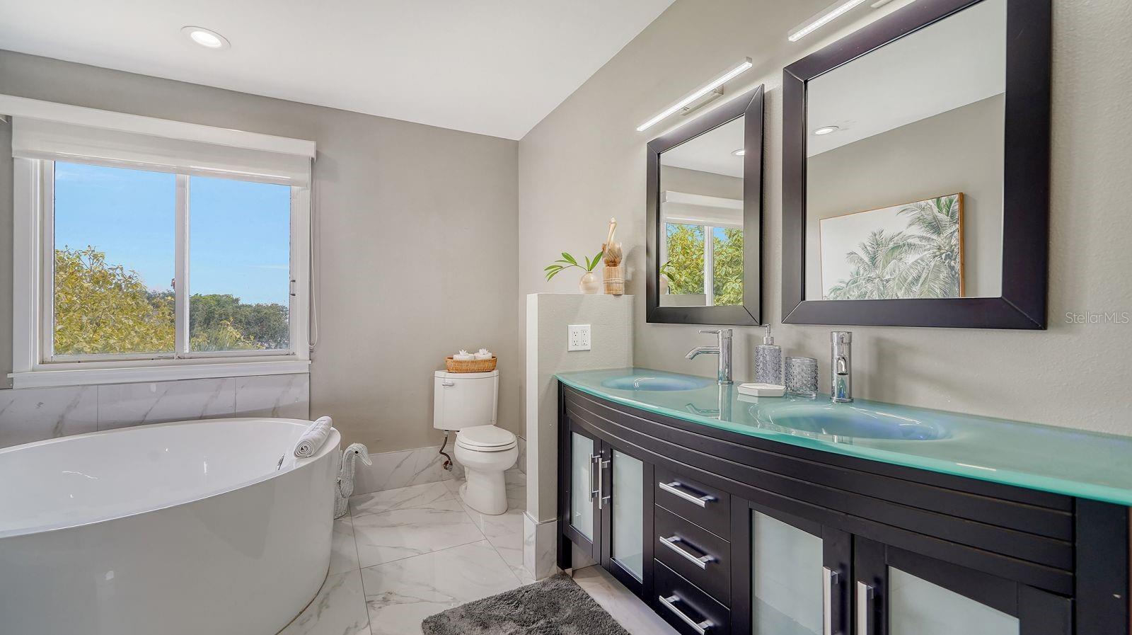 3907 BAYSIDE DR, BRADENTON, FL, 34210