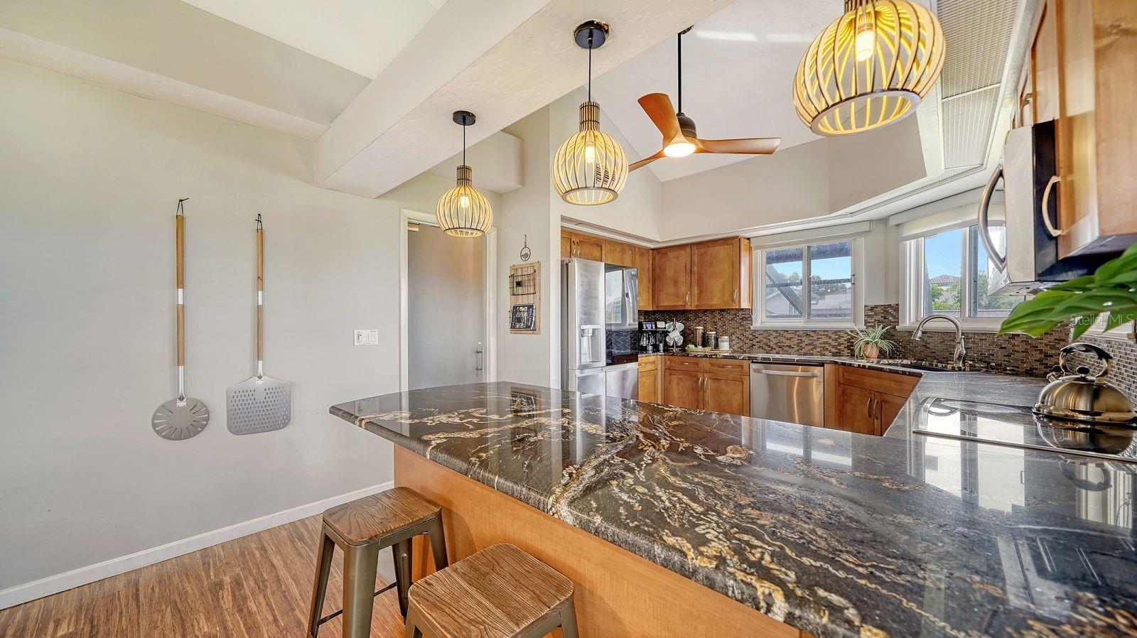 3907 BAYSIDE DR, BRADENTON, FL, 34210