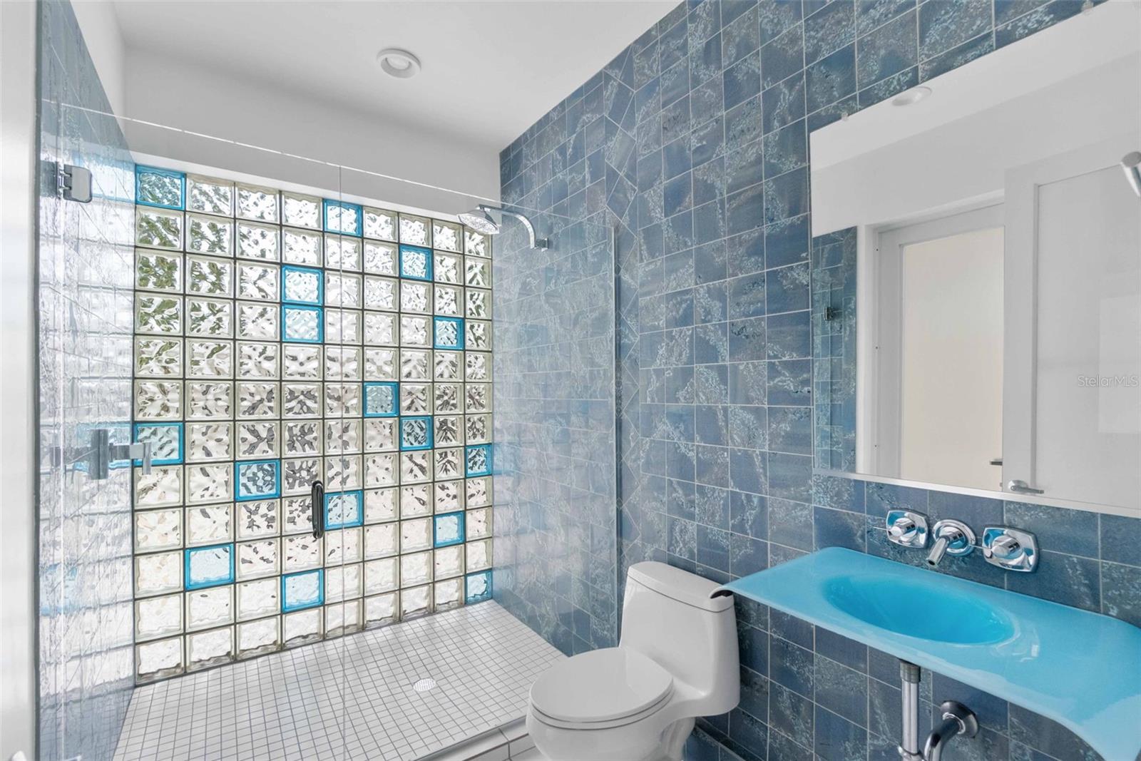 1751 HAWTHORNE ST, SARASOTA, FL, 34239