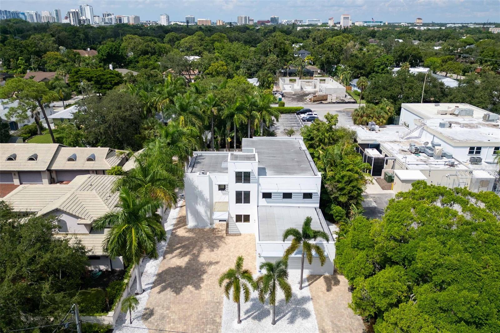 1751 HAWTHORNE ST, SARASOTA, FL, 34239