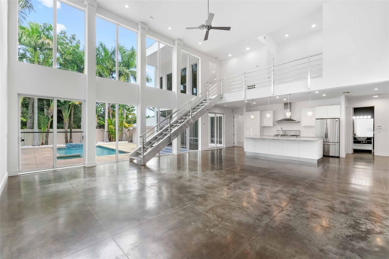 1751 HAWTHORNE ST, SARASOTA, FL, 34239
