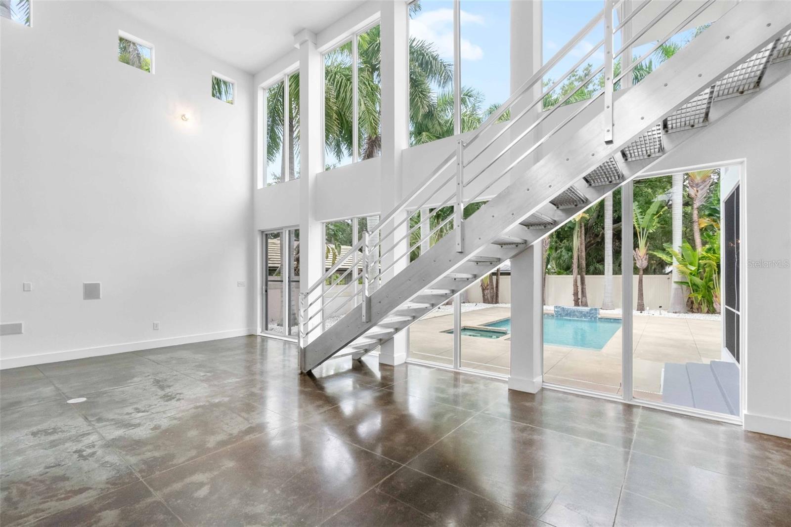 1751 HAWTHORNE ST, SARASOTA, FL, 34239