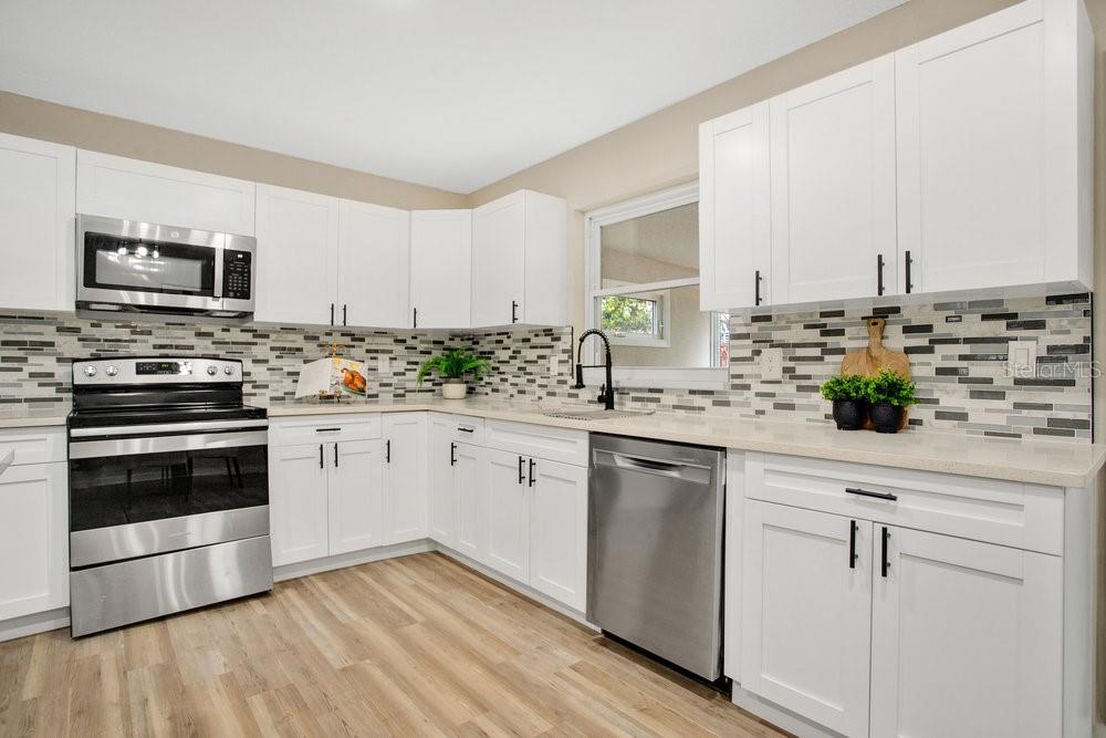 6201 CEDARBROOK DR N, PINELLAS PARK, FL, 33782