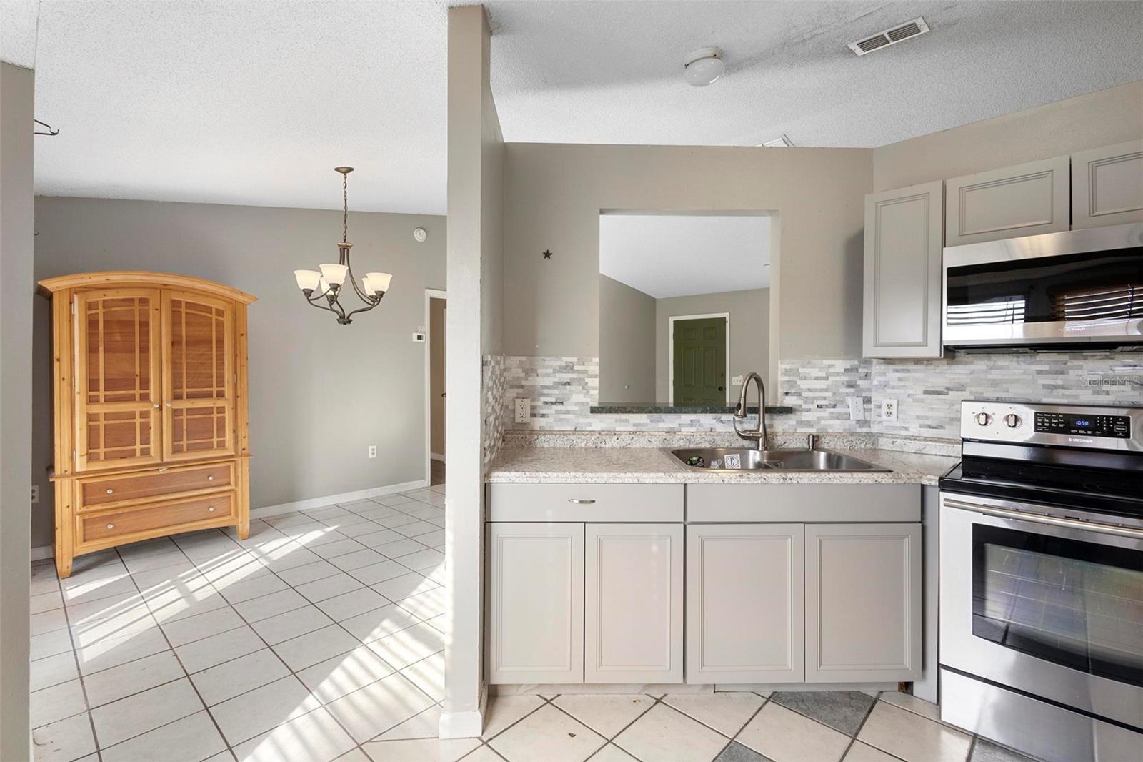 95 FORT SMITH BLVD, DELTONA, FL, 32738