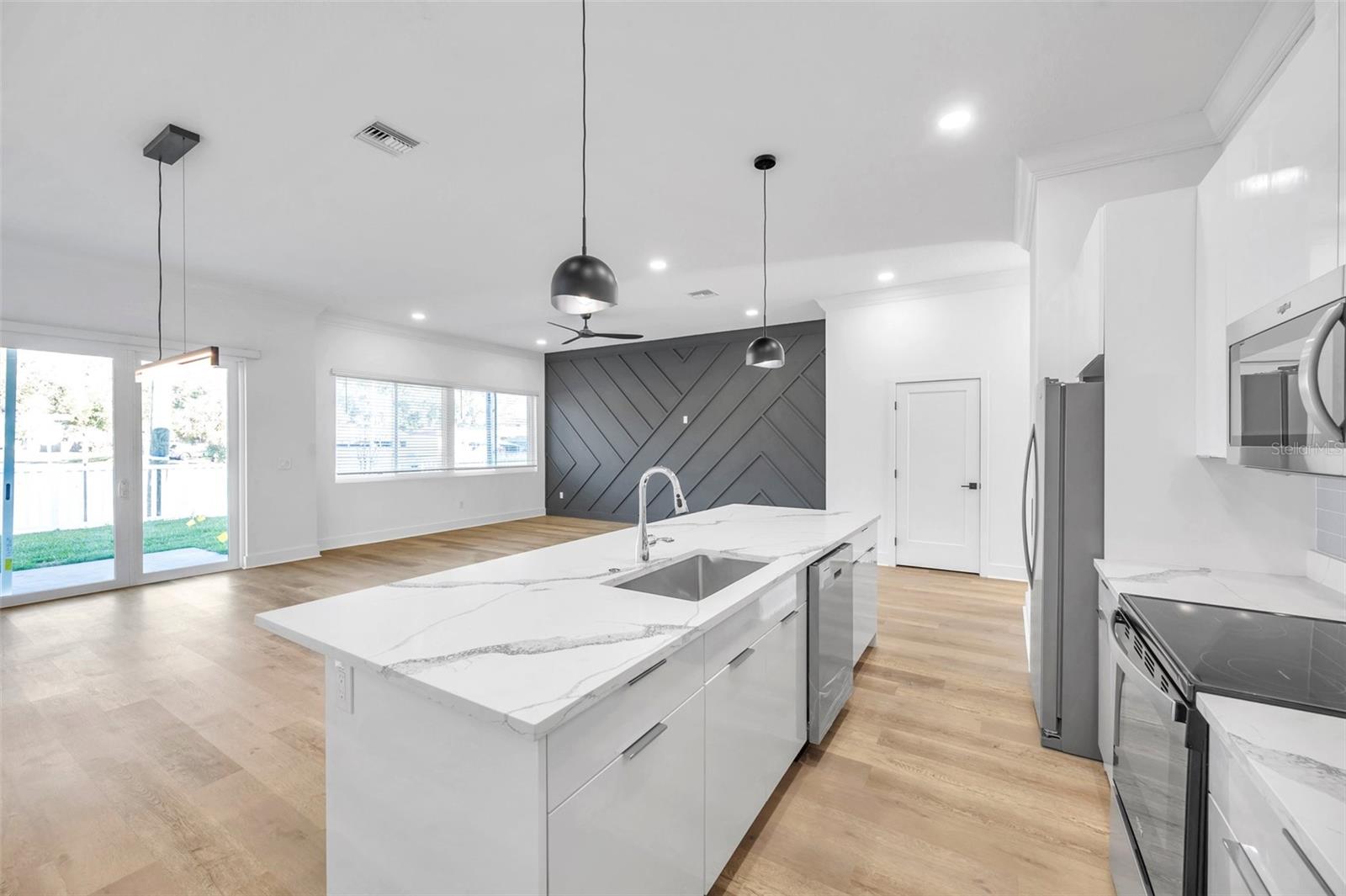 2608 W COLUMBUS DR #5, TAMPA, FL, 33607