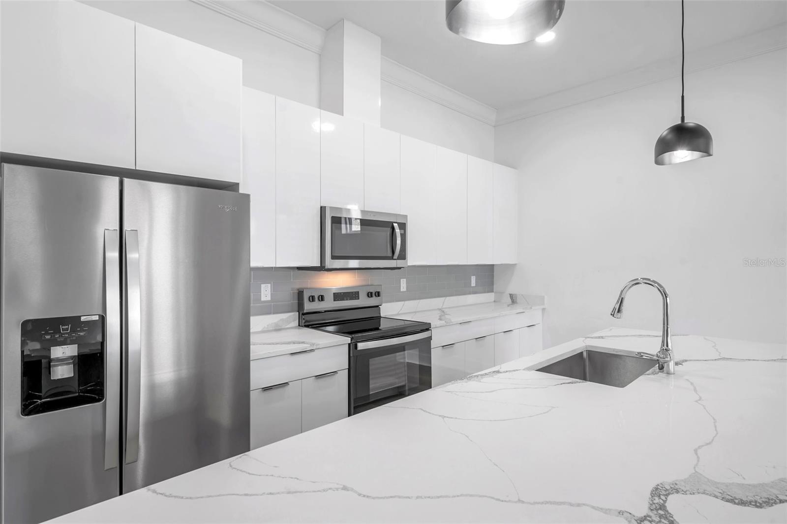 2608 W COLUMBUS DR #5, TAMPA, FL, 33607