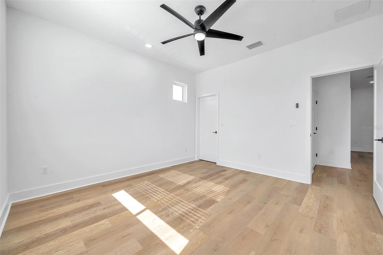 2608 W COLUMBUS DR #5, TAMPA, FL, 33607