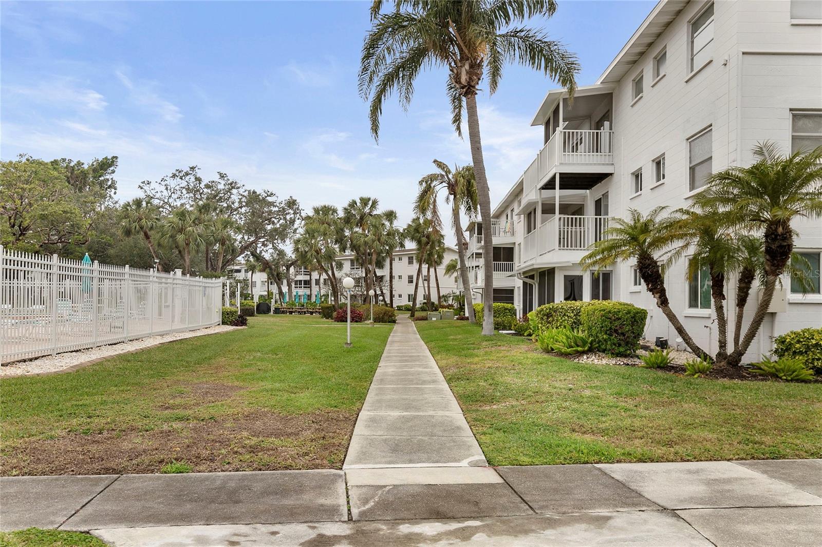 5889 CANAL DR #I4, BRADENTON, FL, 34207
