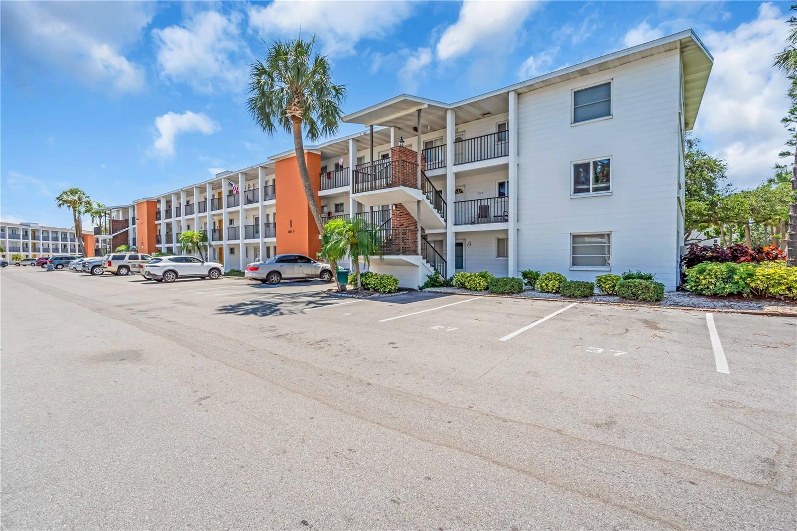 5889 CANAL DR #I4, BRADENTON, FL, 34207