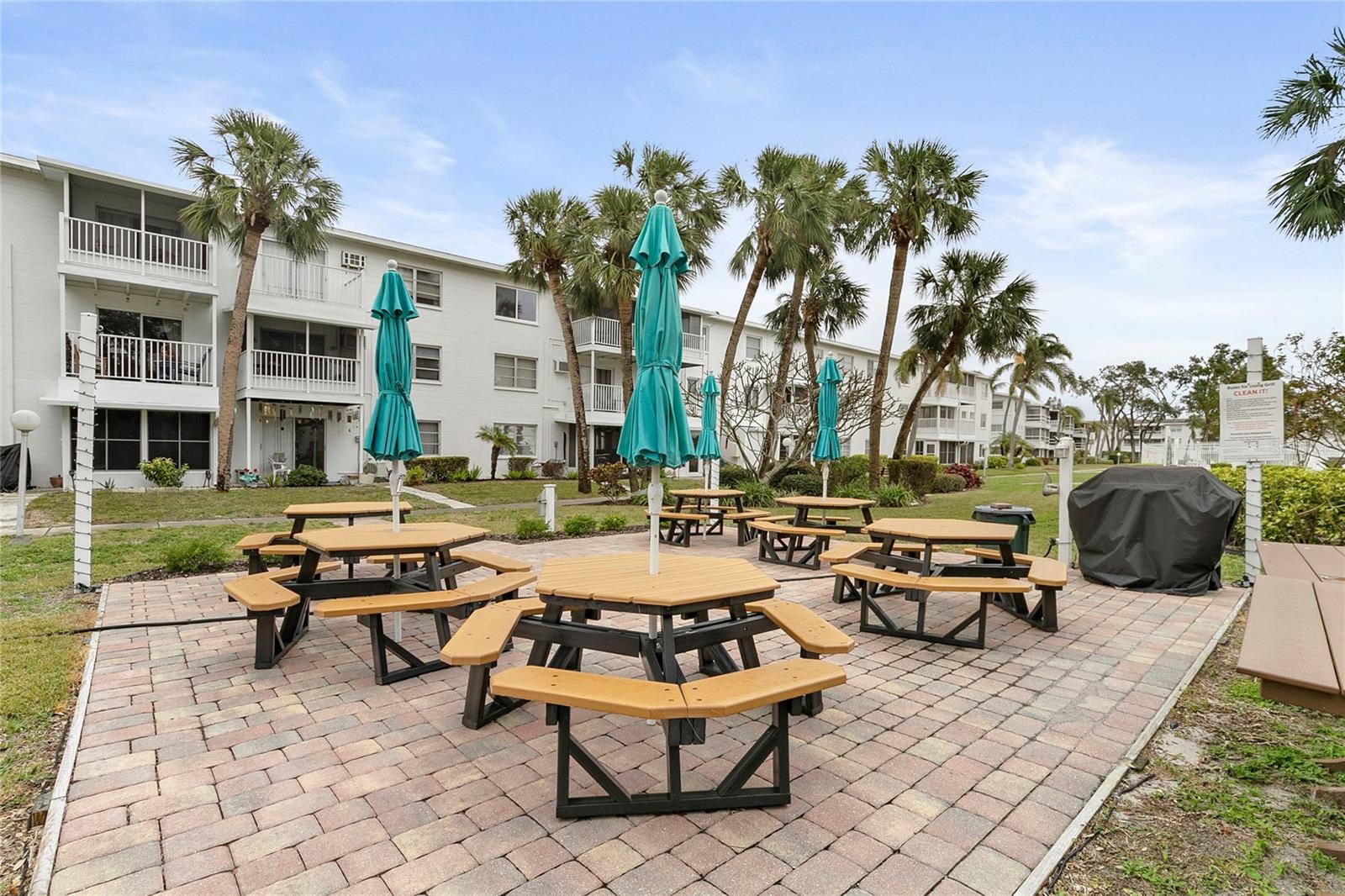 5889 CANAL DR #I4, BRADENTON, FL, 34207
