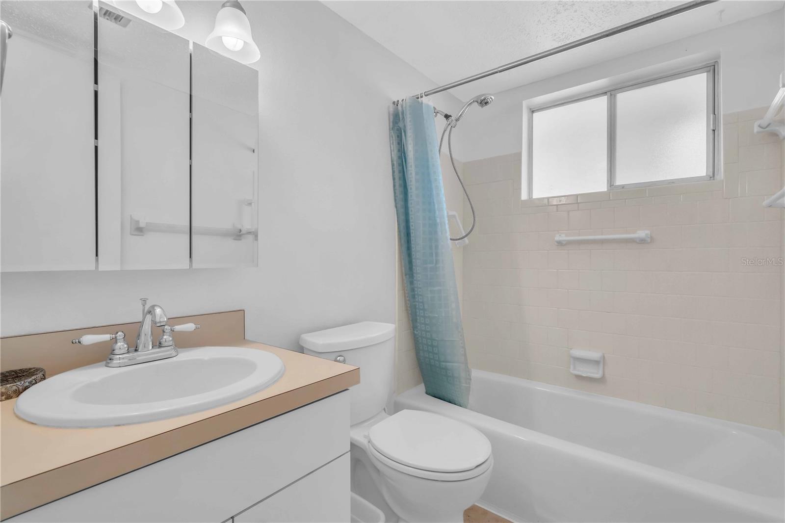 5889 CANAL DR #I4, BRADENTON, FL, 34207