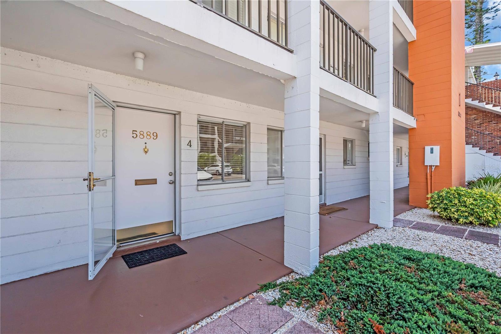5889 CANAL DR #I4, BRADENTON, FL, 34207