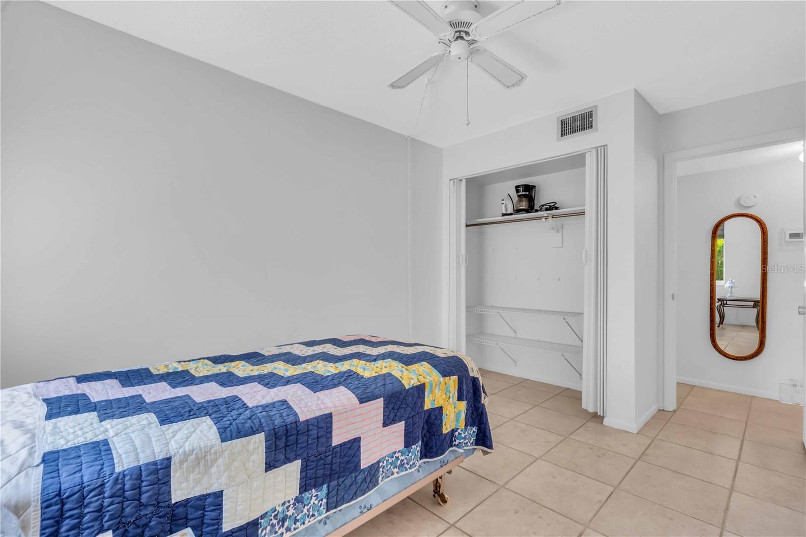 5889 CANAL DR #I4, BRADENTON, FL, 34207