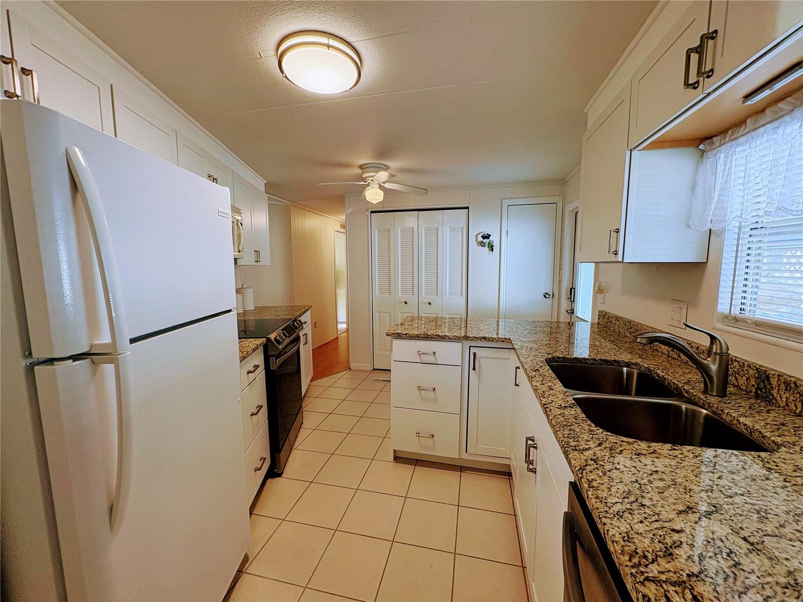 2107 PALMA SOLA BLVD #42, BRADENTON, FL, 34209