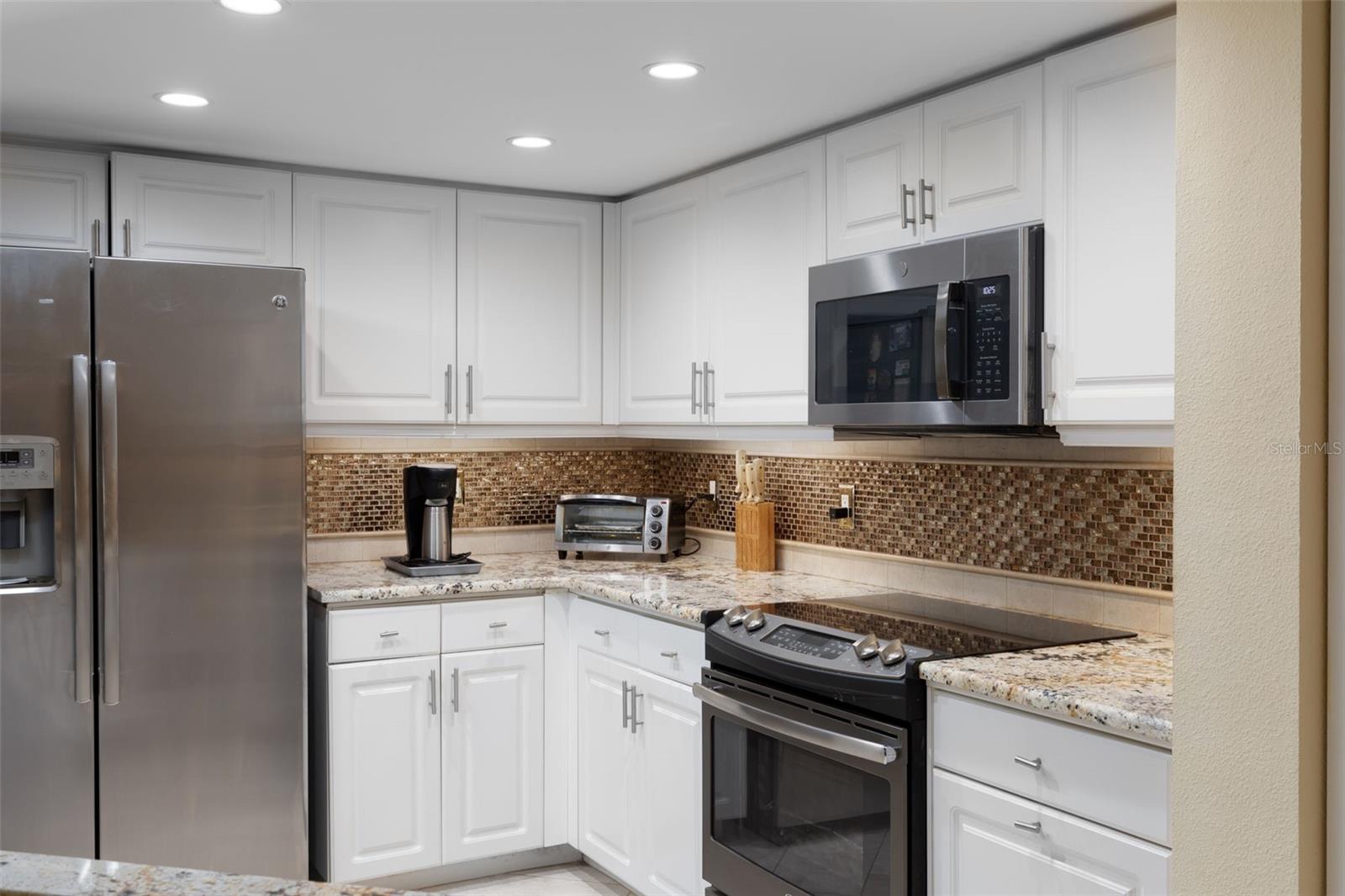 9341 BLIND PASS RD, ST PETE BEACH, FL, 33706