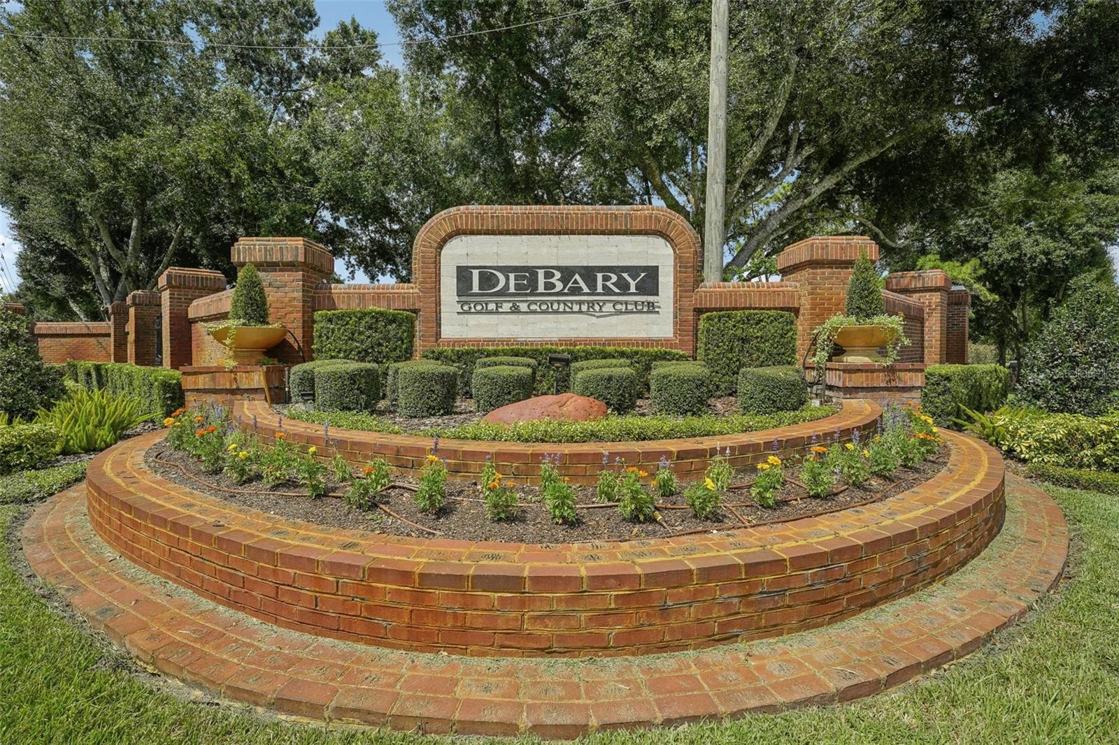 554 ORIENT AVE, DEBARY, FL, 32713