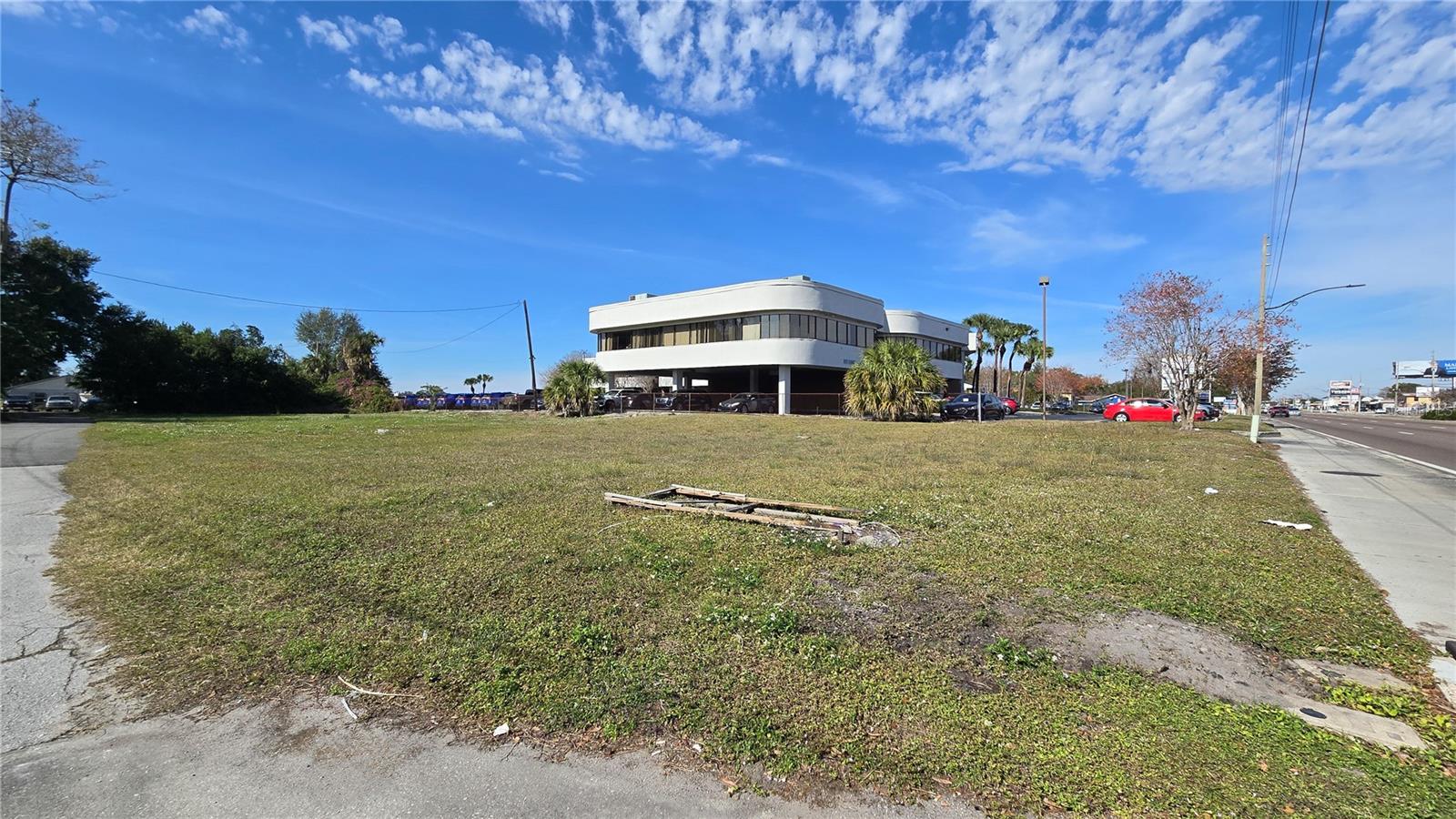 N SEMORAN BLVD, ORLANDO, FL, 32807