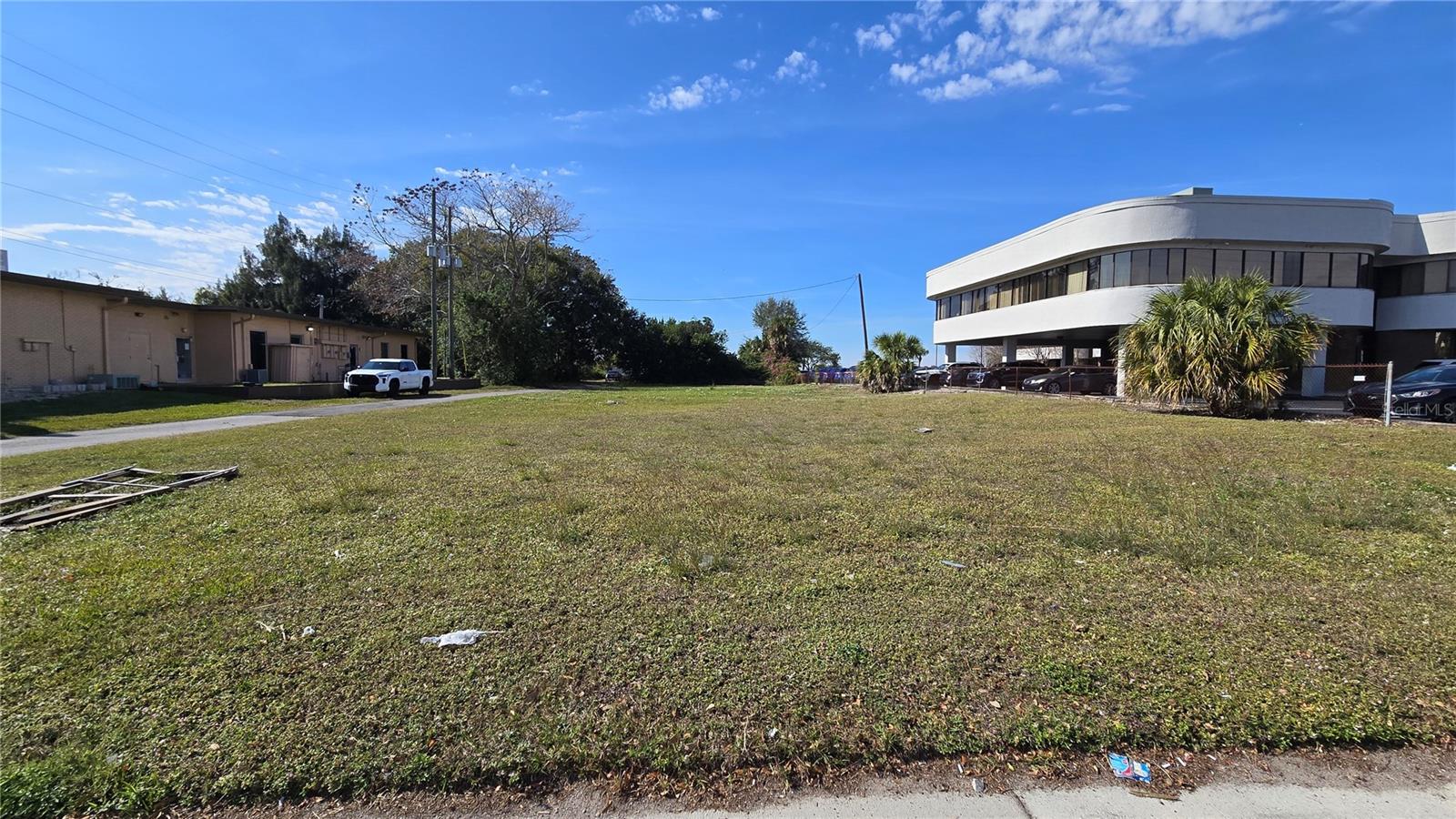 N SEMORAN BLVD, ORLANDO, FL, 32807