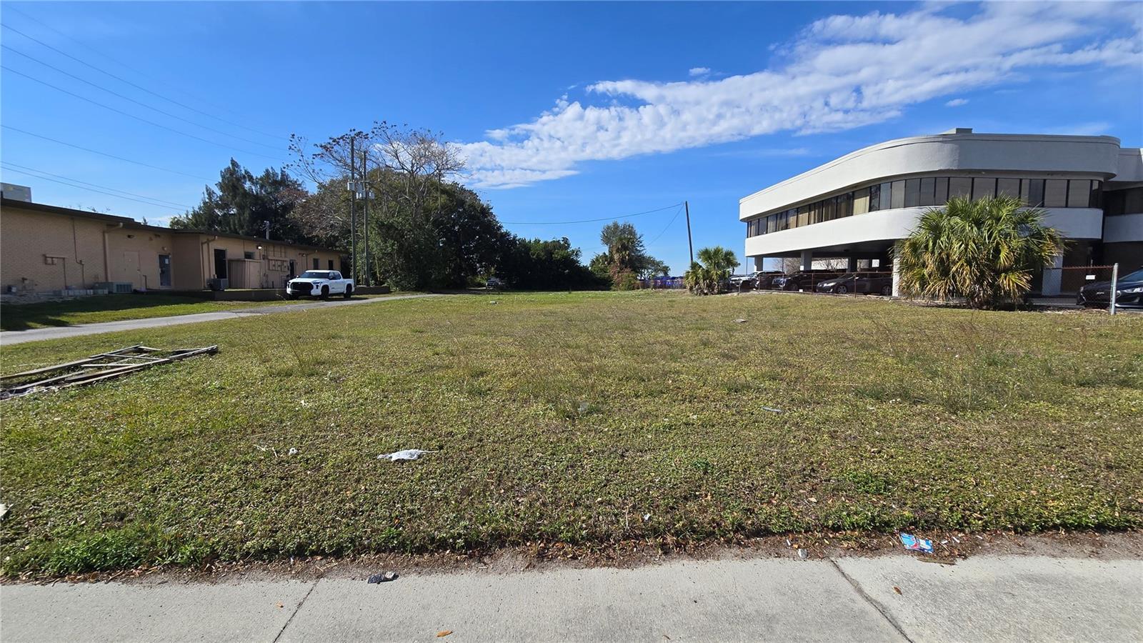 N SEMORAN BLVD, ORLANDO, FL, 32807