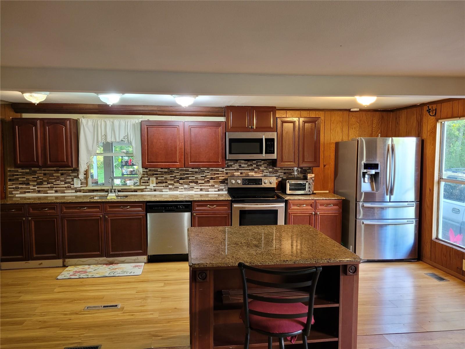 25318 ASH ST, BROOKSVILLE, FL, 34601