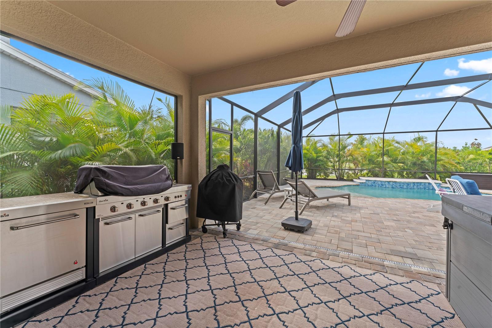 5636 SILVER SUN DR, APOLLO BEACH, FL, 33572