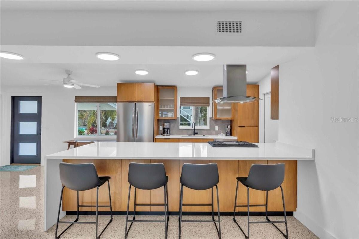 306 66TH ST, HOLMES BEACH, FL, 34217