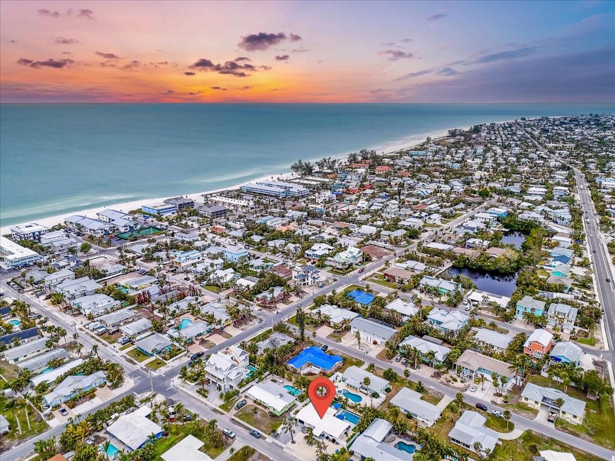 306 66TH ST, HOLMES BEACH, FL, 34217