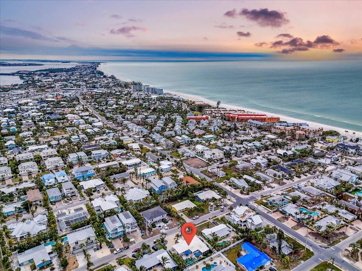 306 66TH ST, HOLMES BEACH, FL, 34217