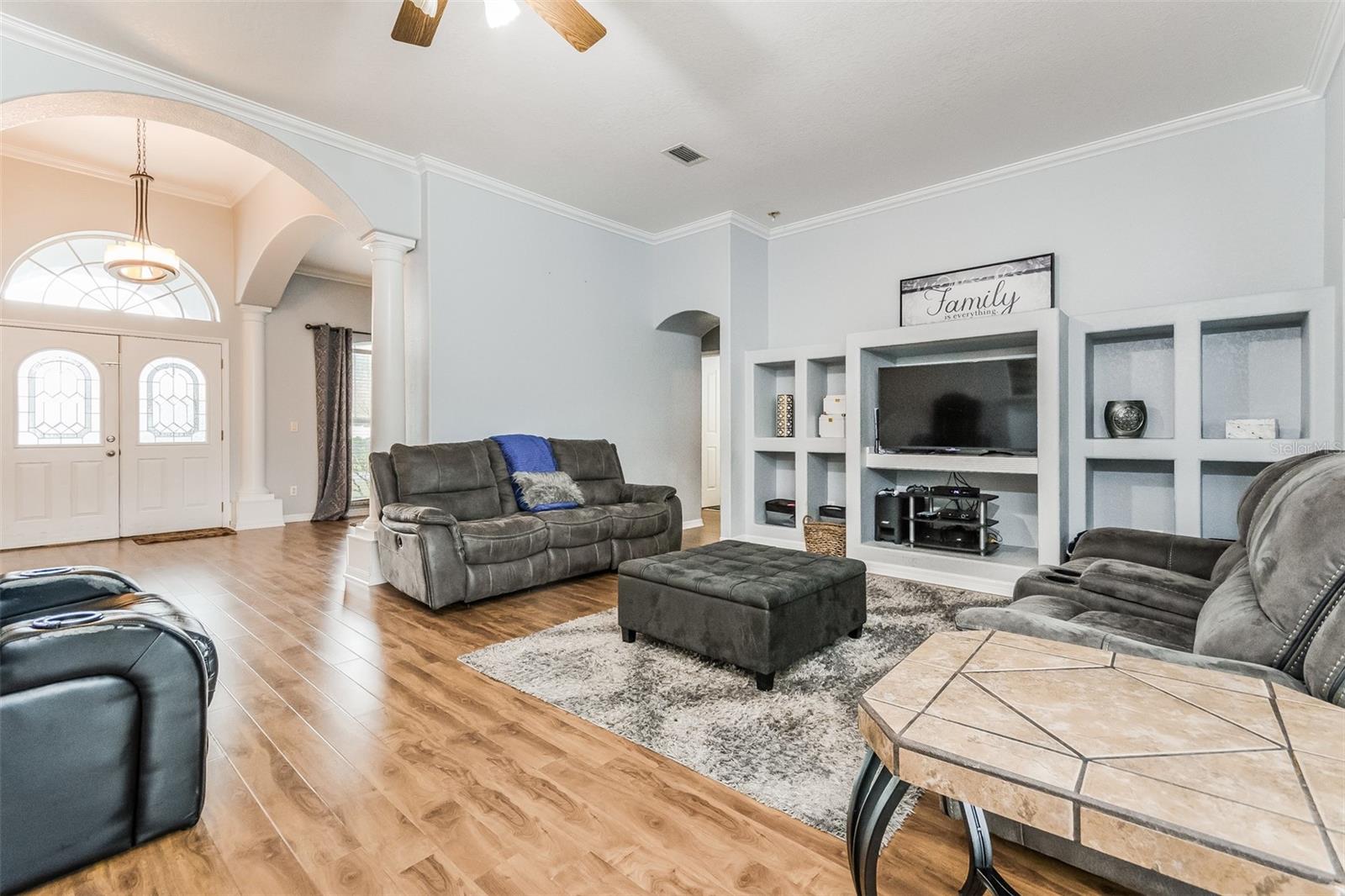 1046 ISLAND POINTE DR, WINTER GARDEN, FL, 34787
